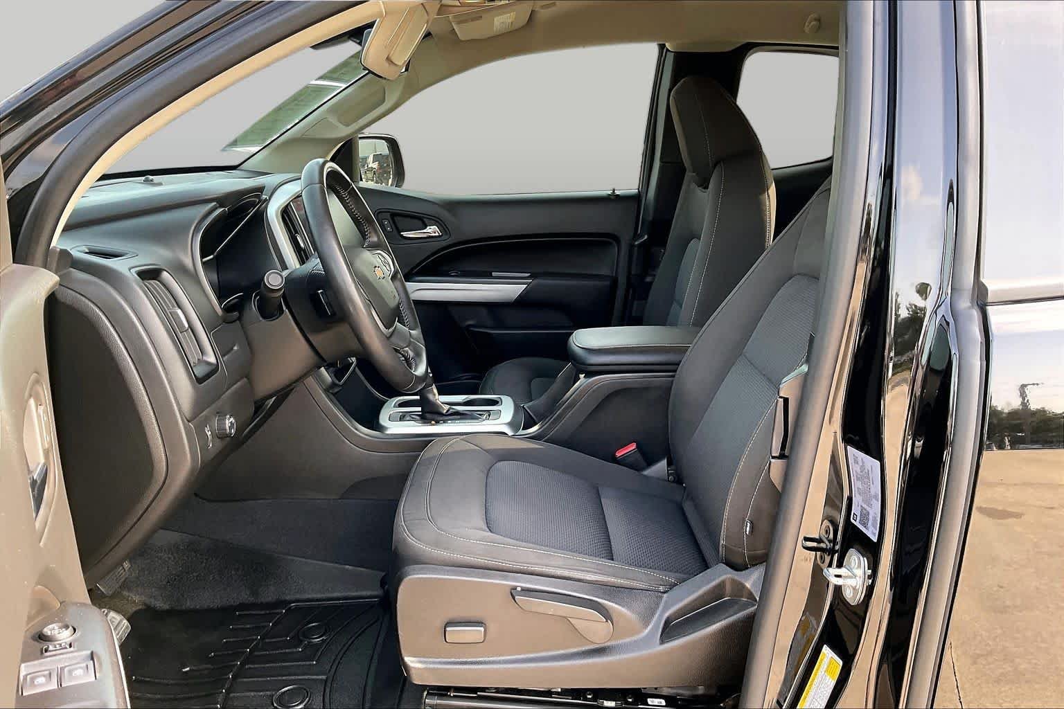 Used 2020 Black Chevrolet 2WD LT image 8