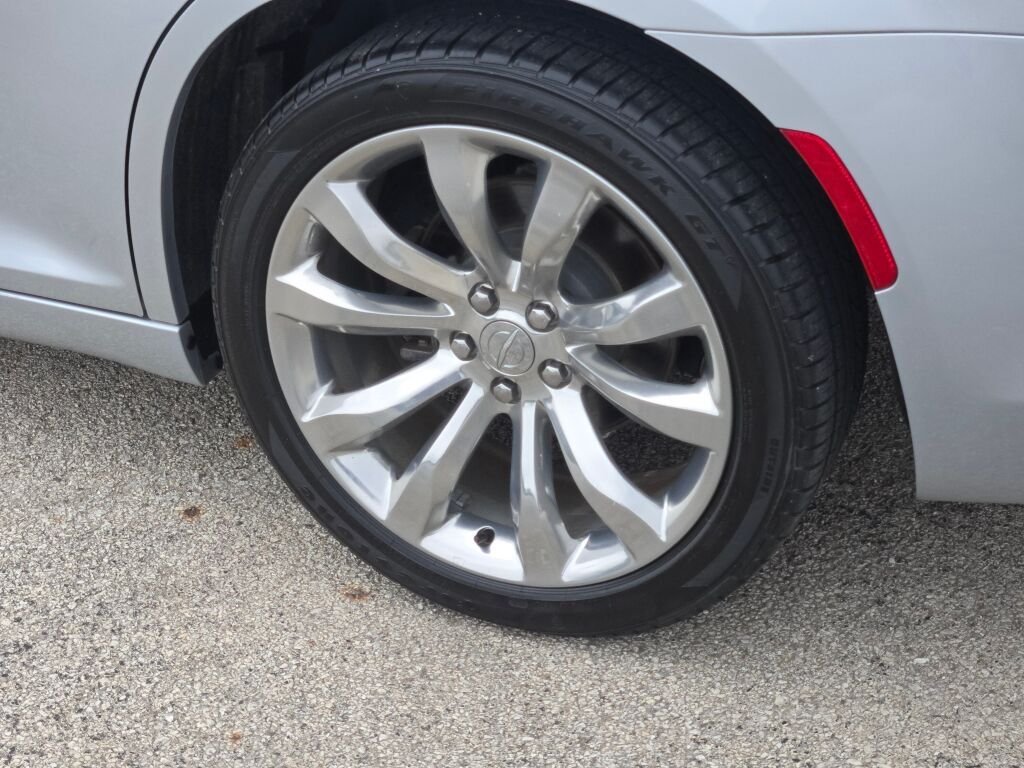 Used 2021 Silver Chrysler Touring image 16