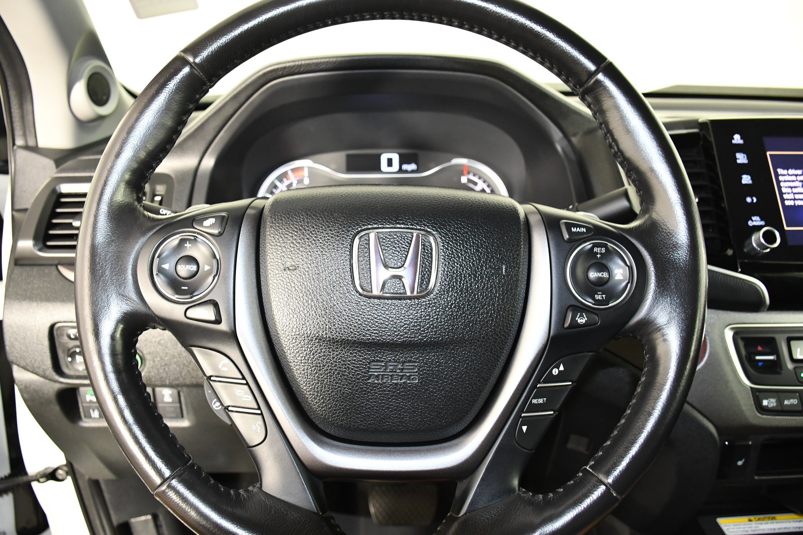 Certified Used 2023 Platinum White Pearl Honda AWD RTL-E image 20
