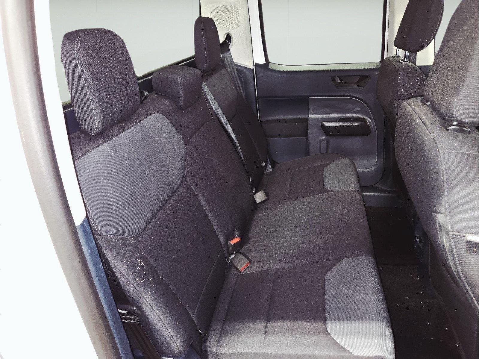 Used 2022 Oxford White Ford XL image 42