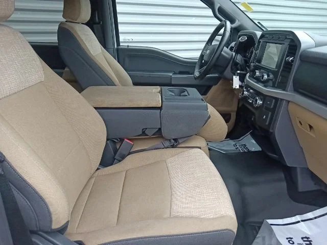 Certified Used 2023 Oxford White Ford XLT image 31