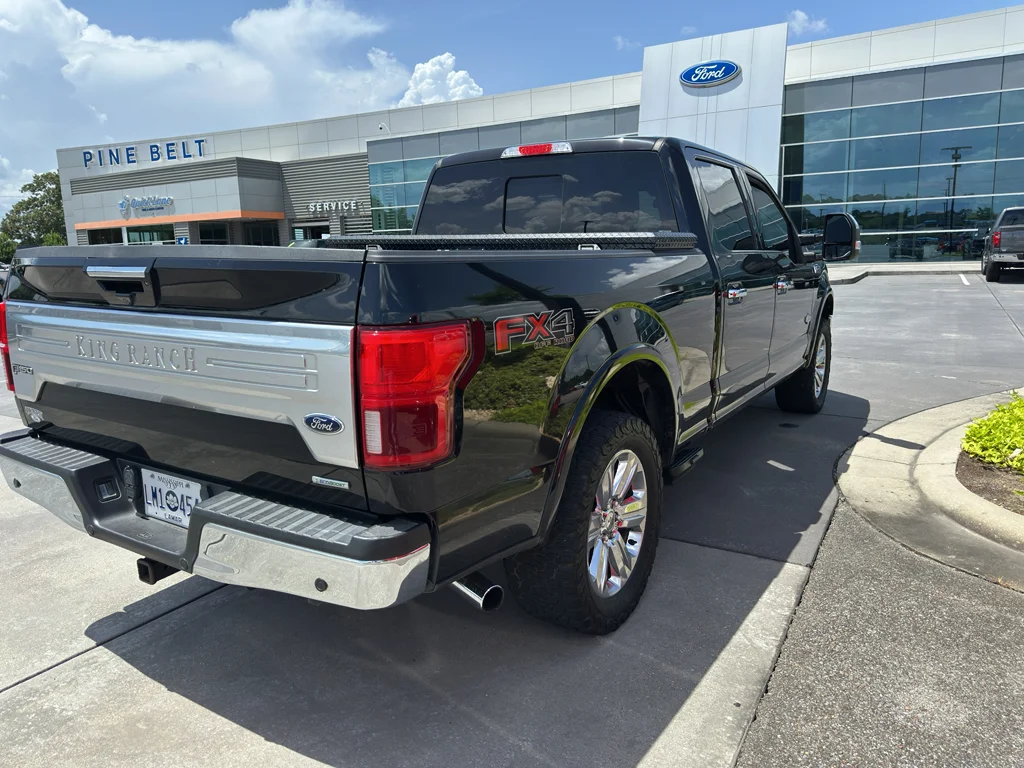 Used 2019 Agate Black Metallic Ford King Ranch image 3