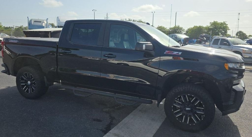 Used 2019 Chevrolet Silverado 1500 LT Trail Boss with VIN 1GCPYFED3KZ163813 for sale in Kansas City