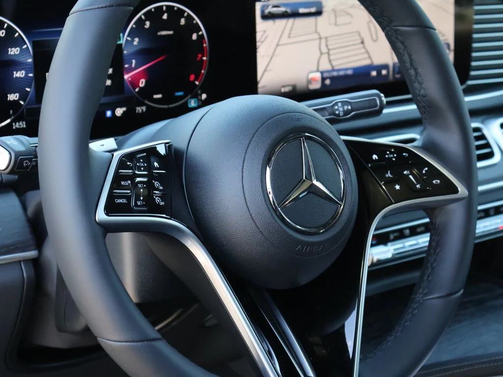 New 2026 Black Mercedes-Benz GLE 350 image 18