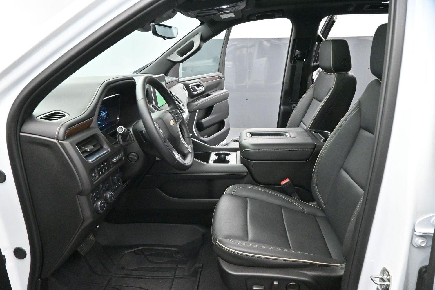 Used 2024 Summit White Chevrolet Premier image 12