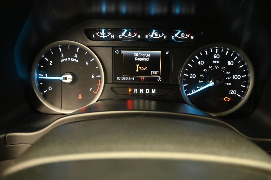 Used 2020 Black Ford XLT image 14