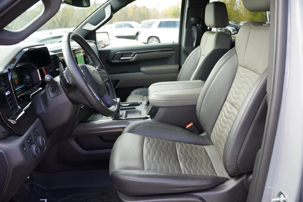 Used 2024 Slate Gray Metallic Chevrolet ZR2 image 5