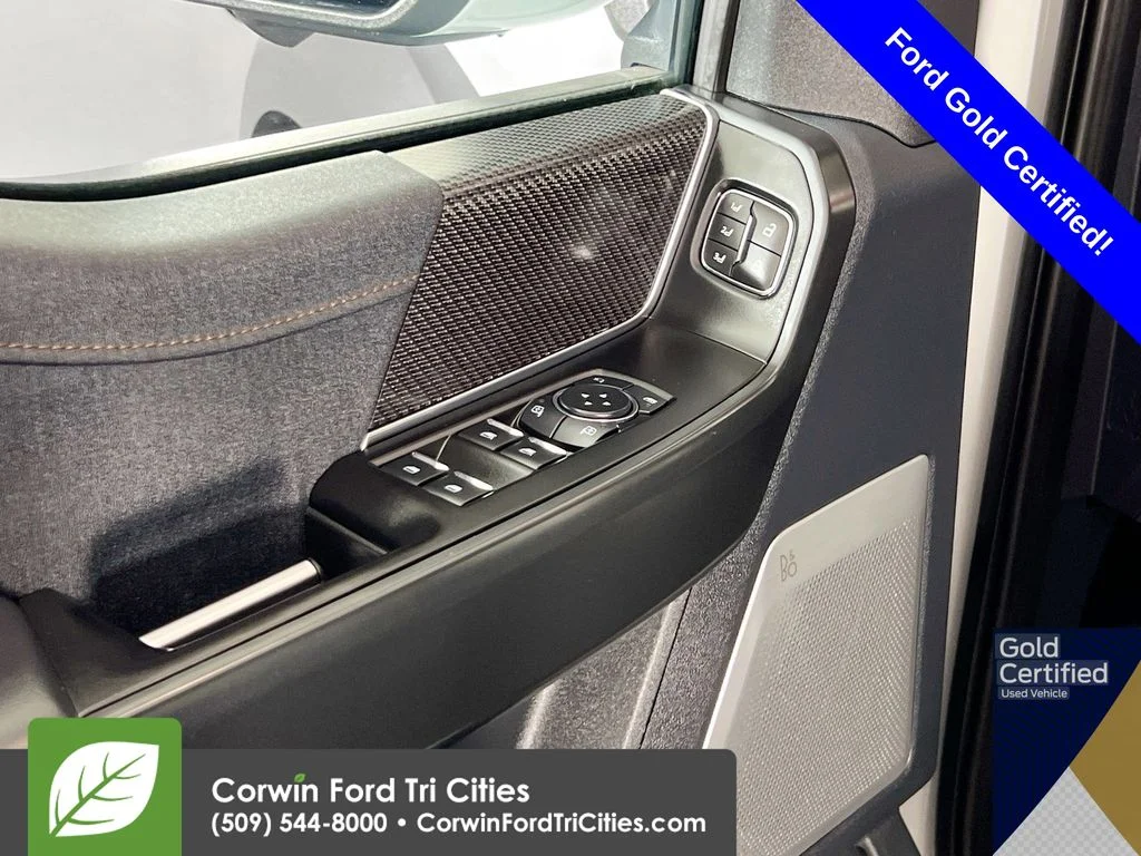 Used 2023 White Ford Raptor image 12