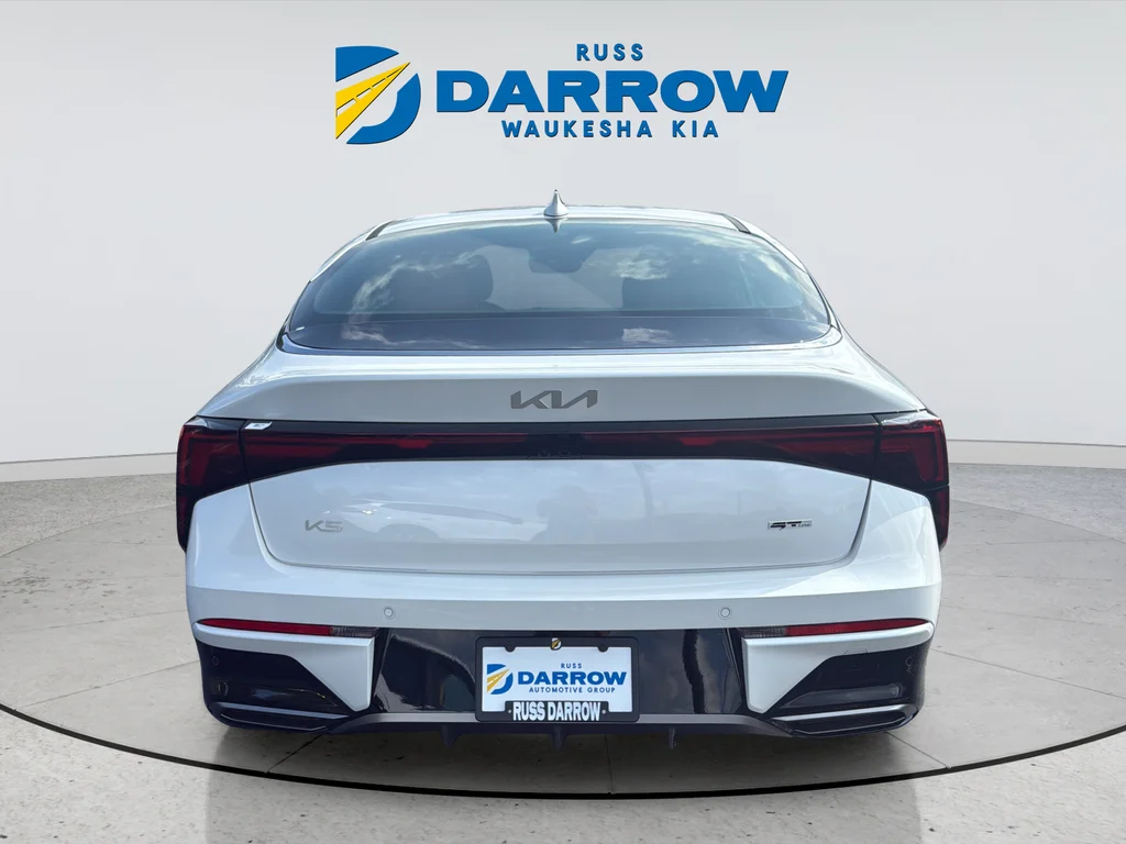 New 2026 Snow White Pearl Kia GT-Line image 4