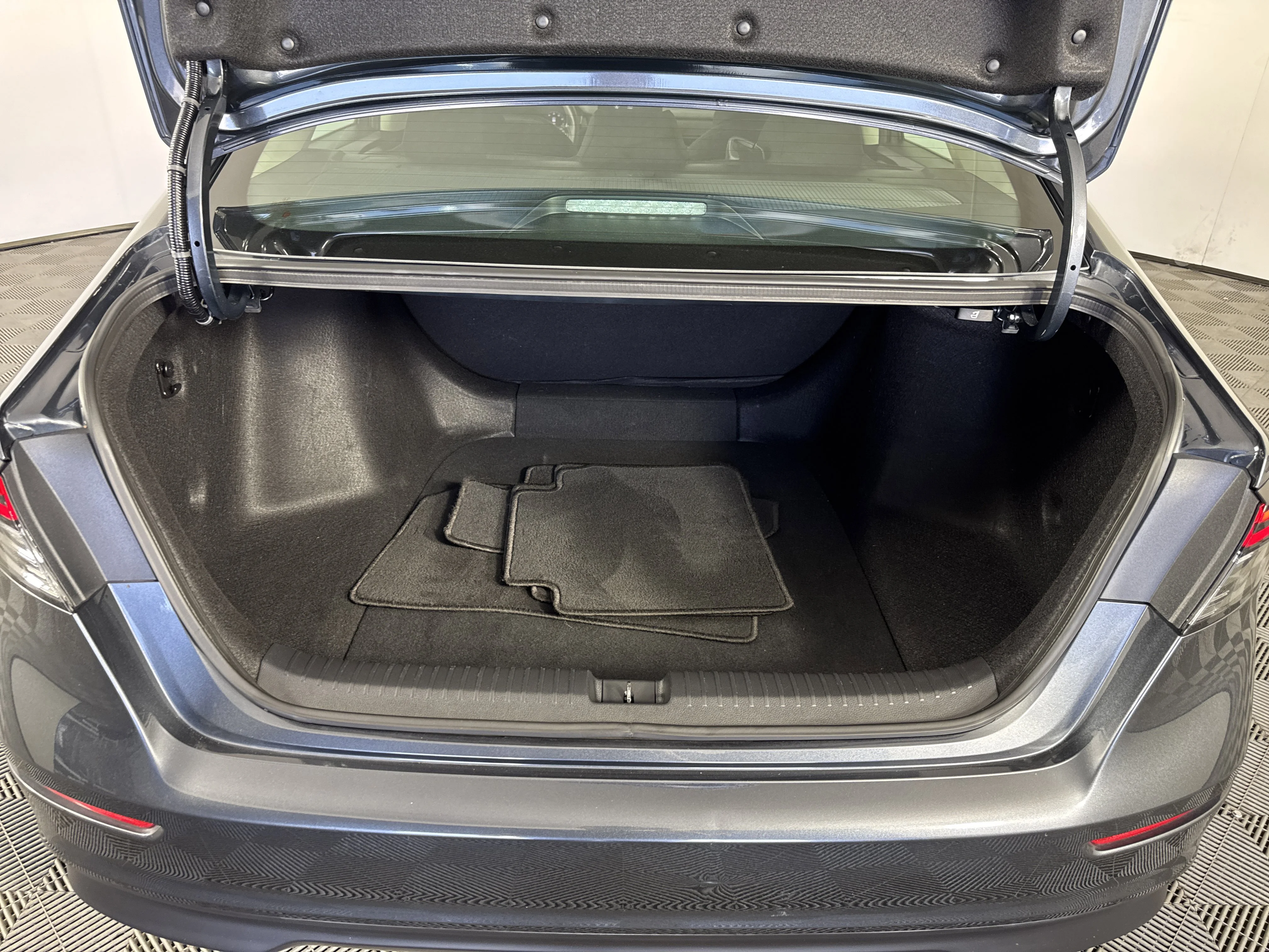 2023 Honda Accord LX - Photo 51