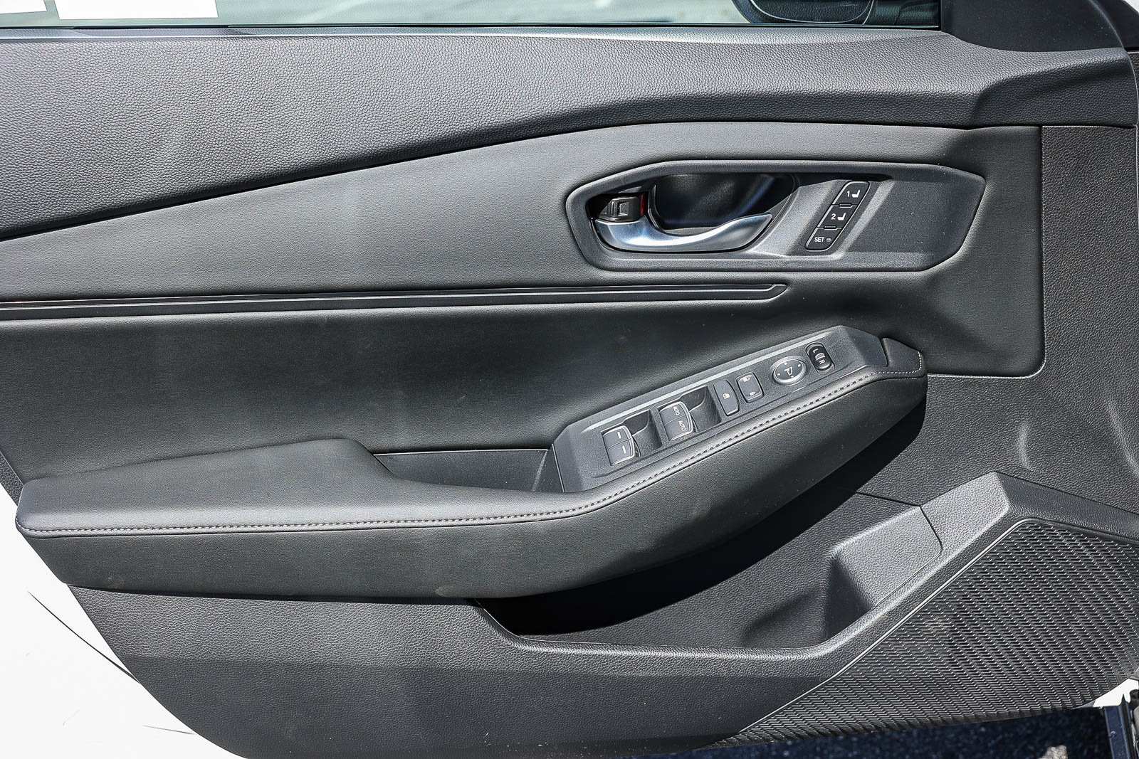2026 Honda Accord Hybrid Sport-L - Photo 23