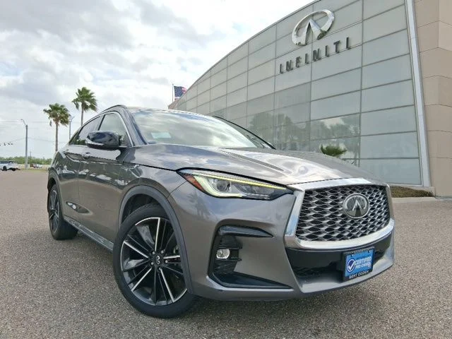 Used 2023 Gray INFINITI LUXE image 1