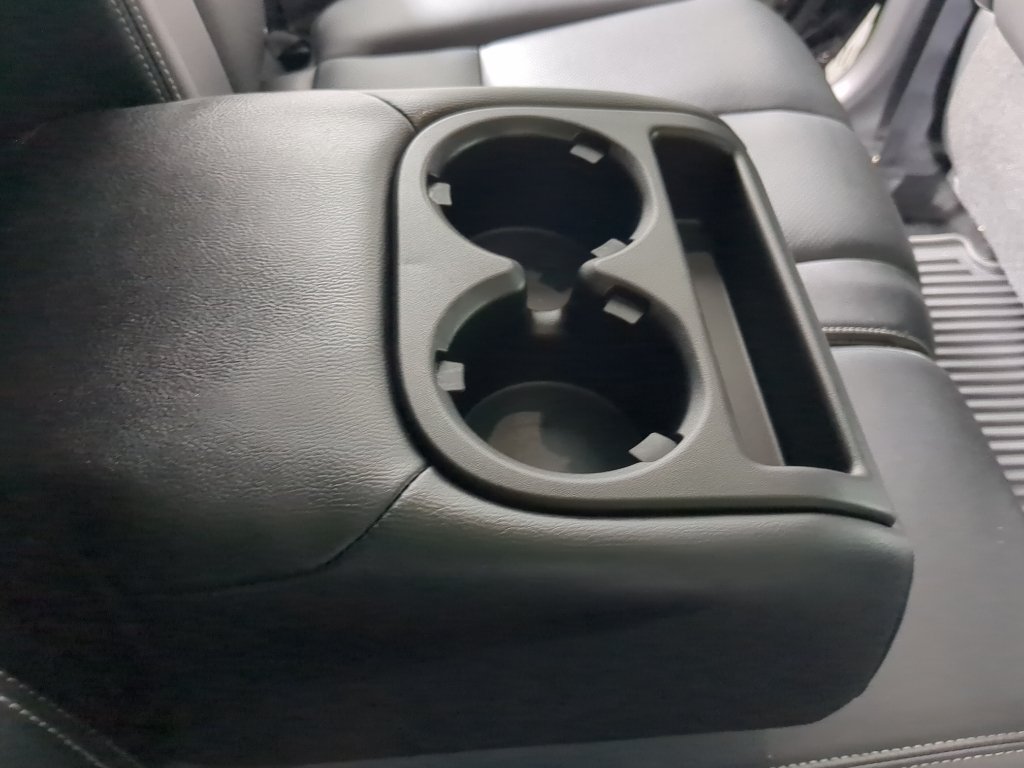 Used 2017 Magnetic Black Metallic Nissan Platinum image 26