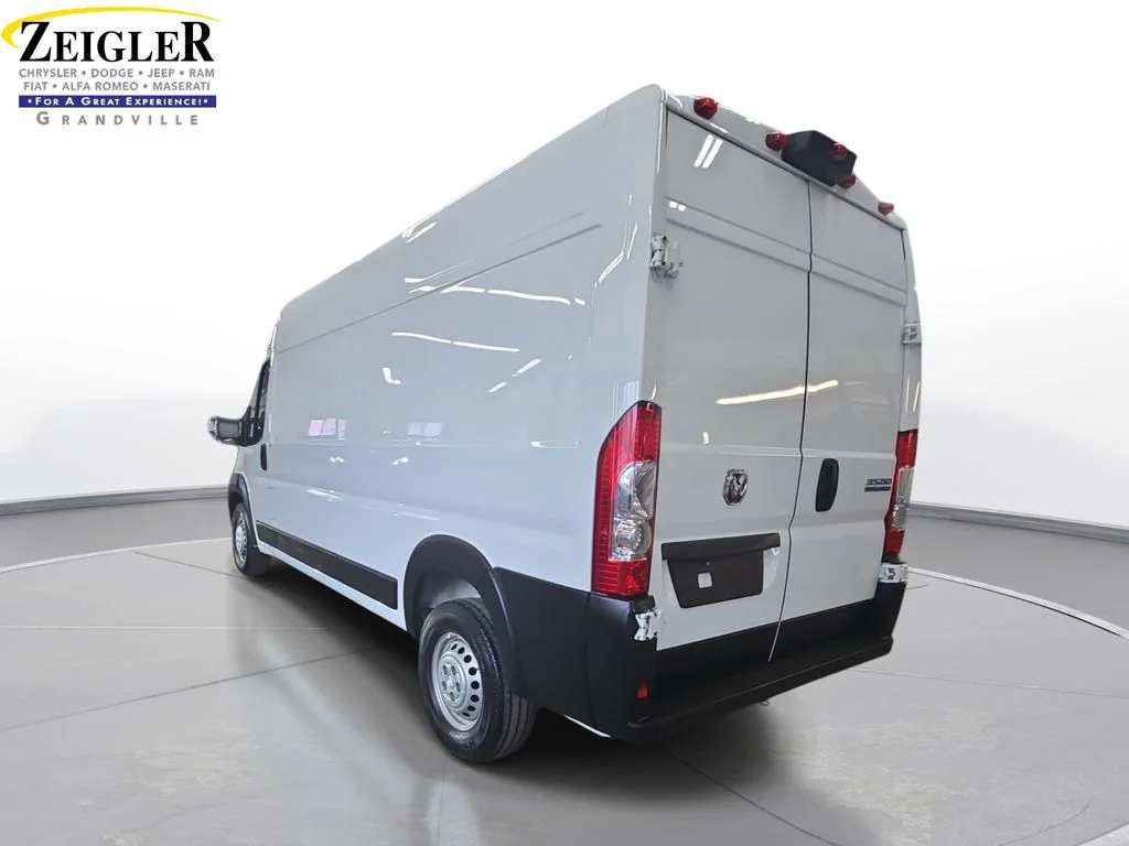 Used 2025 White Ram High Roof image 7