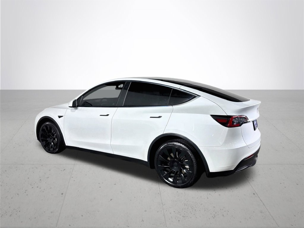 Used 2023 White Tesla Long Range image 8