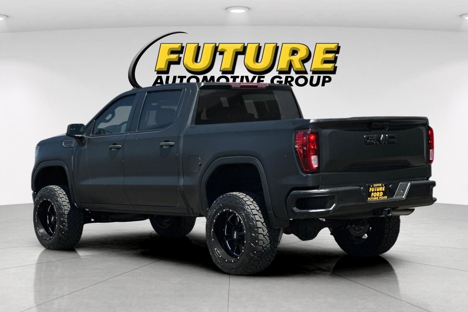 Used 2024 White GMC Pro image 5