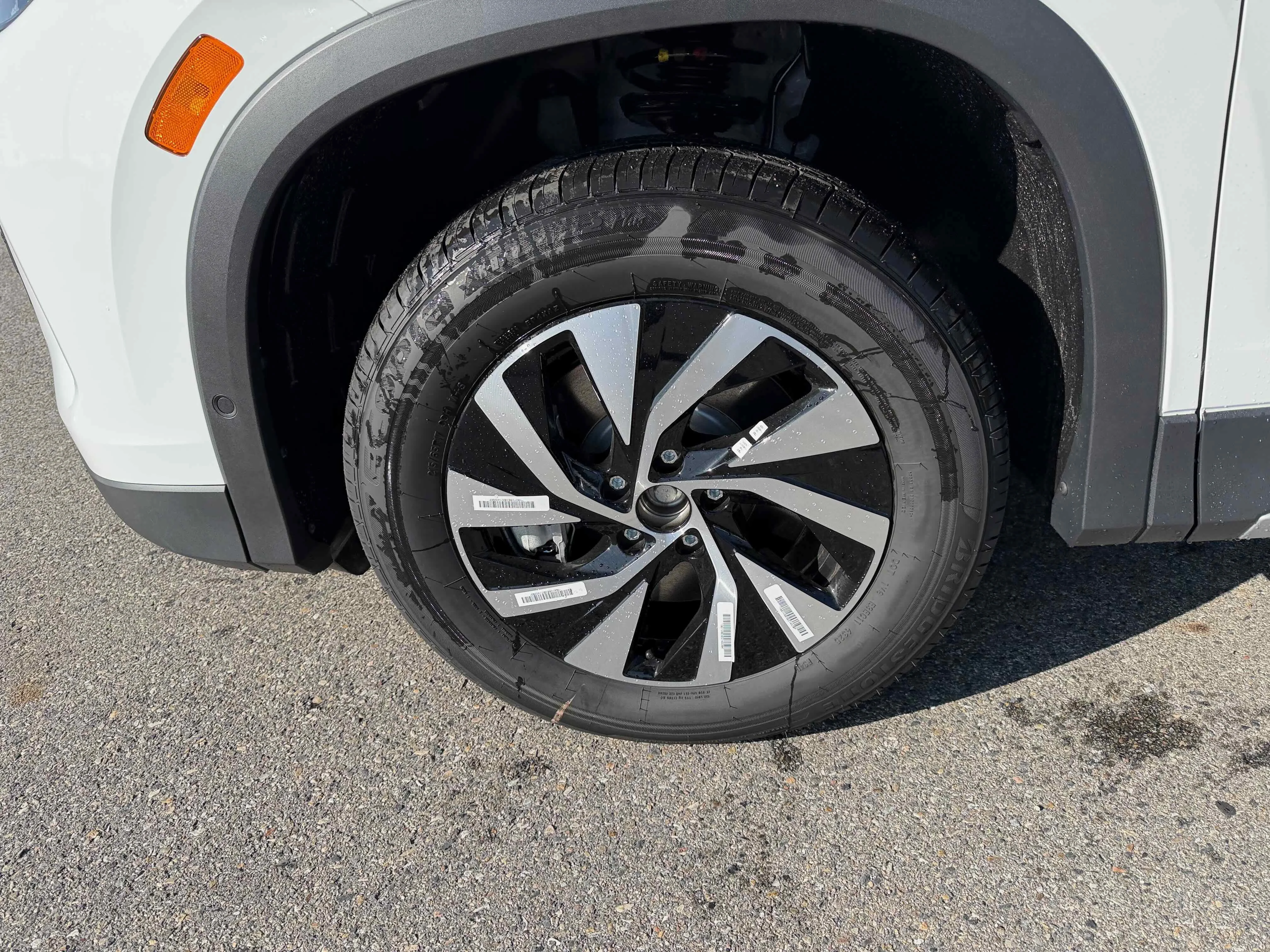New 2026 Pure White Volkswagen S image 13