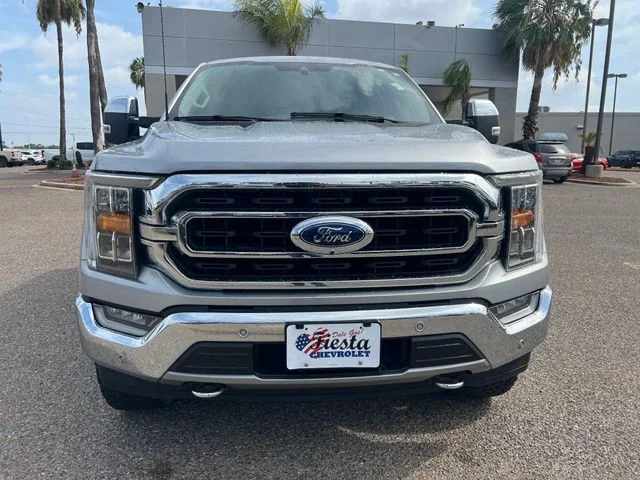 Used 2021 Silver Ford XLT image 2