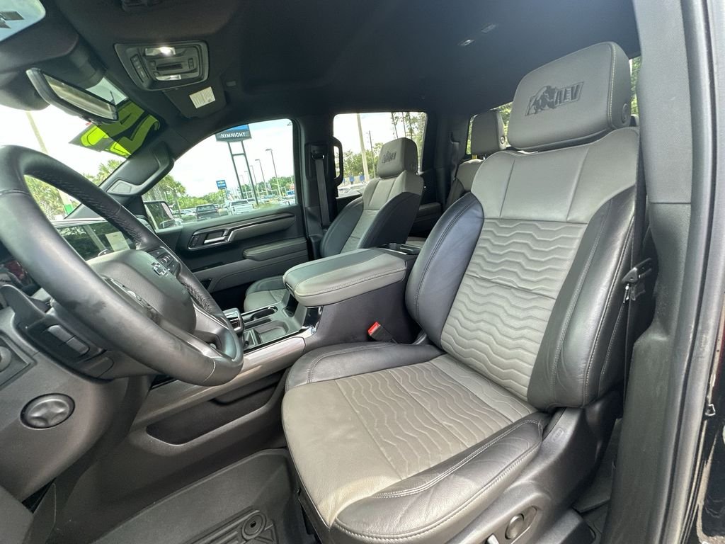 Used 2024 Black Chevrolet ZR2 image 22