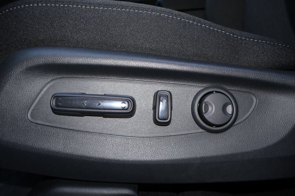 2024 Honda CR-V EX - Photo 43