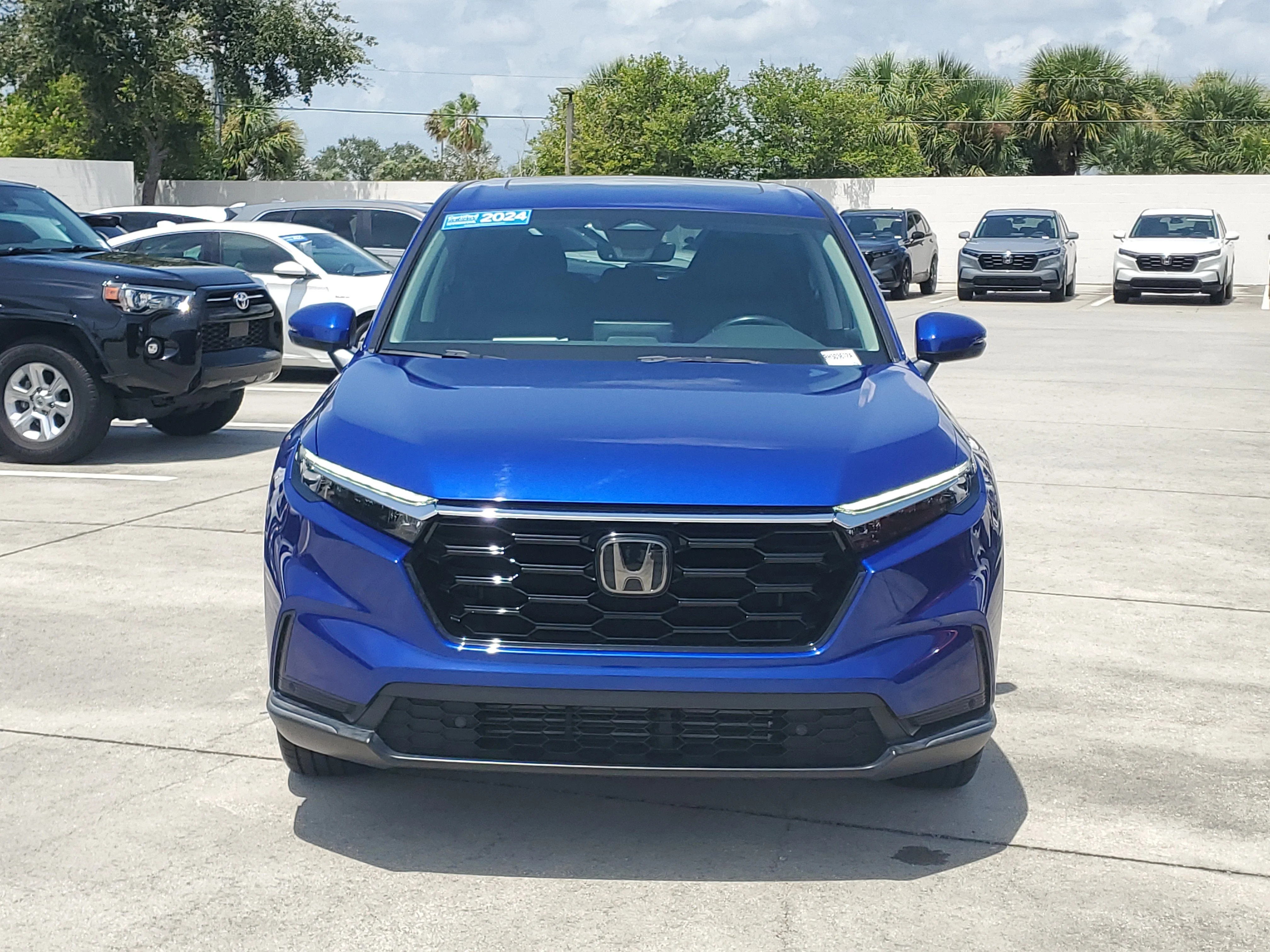 Used 2024 Sparkle Silver Honda EX-L image 1