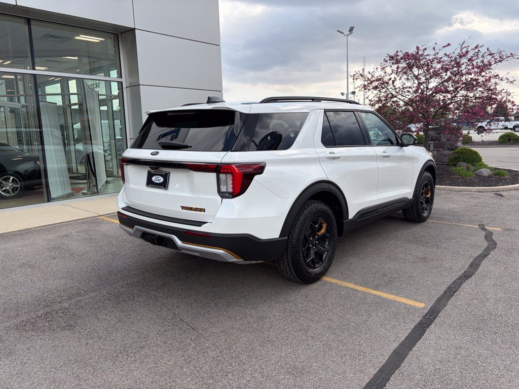 2026 Ford Explorer Tremor - Photo 32