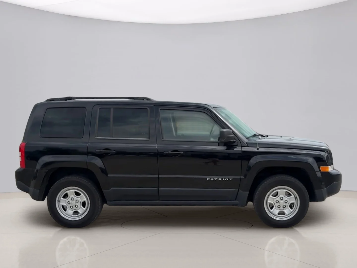 Used 2016 Black Jeep SPORT 4WD image 7