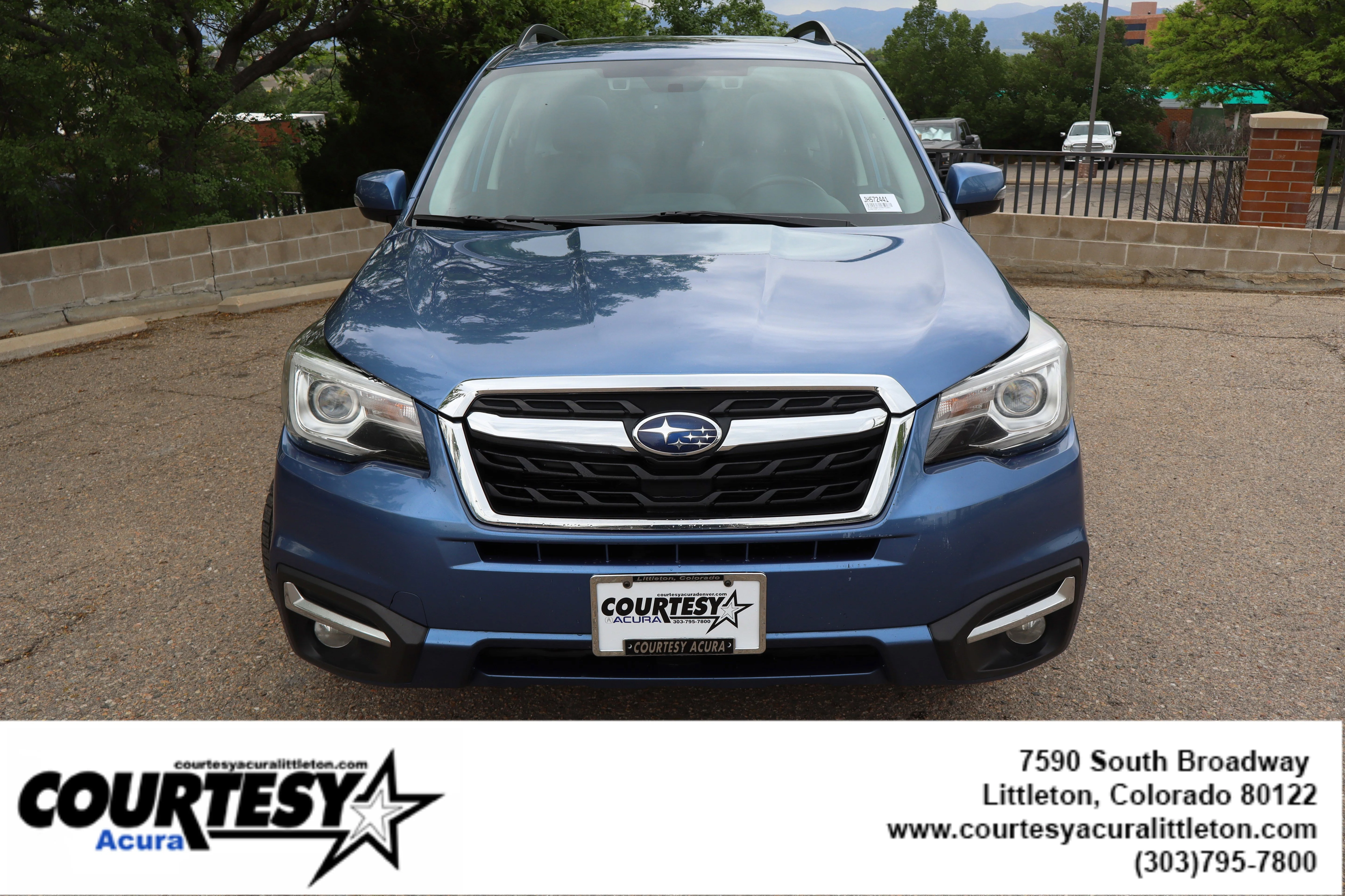 Used 2018 Quartz Blue Pearl Subaru Touring image 2