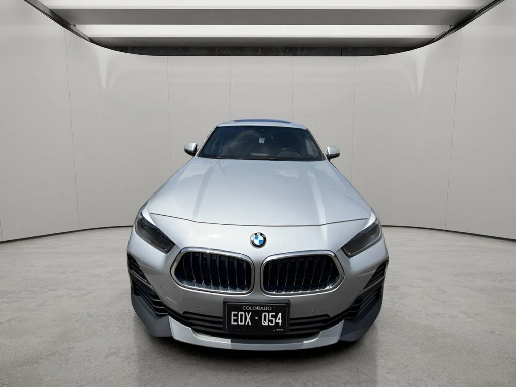 Used 2022 Glacier Silver Metallic BMW xDrive28i image 6