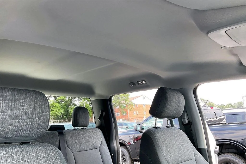 Used 2021 White Ford XLT image 21