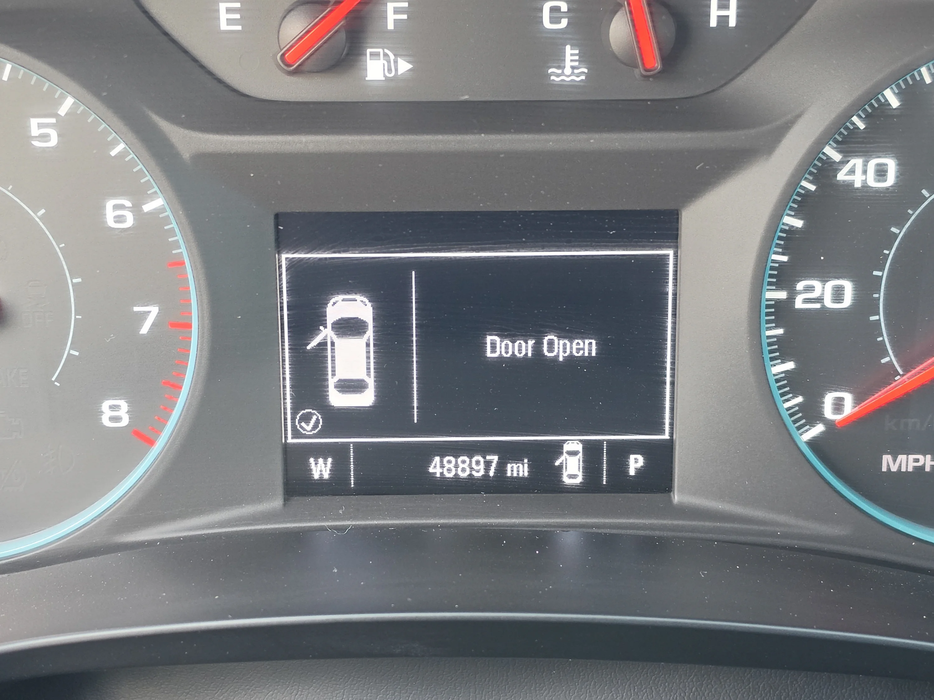 Used 2025 Lakeshore Blue Metallic Chevrolet LT image 36