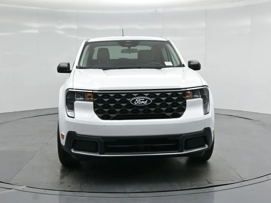 New 2026 Oxford White Ford XLT image 49