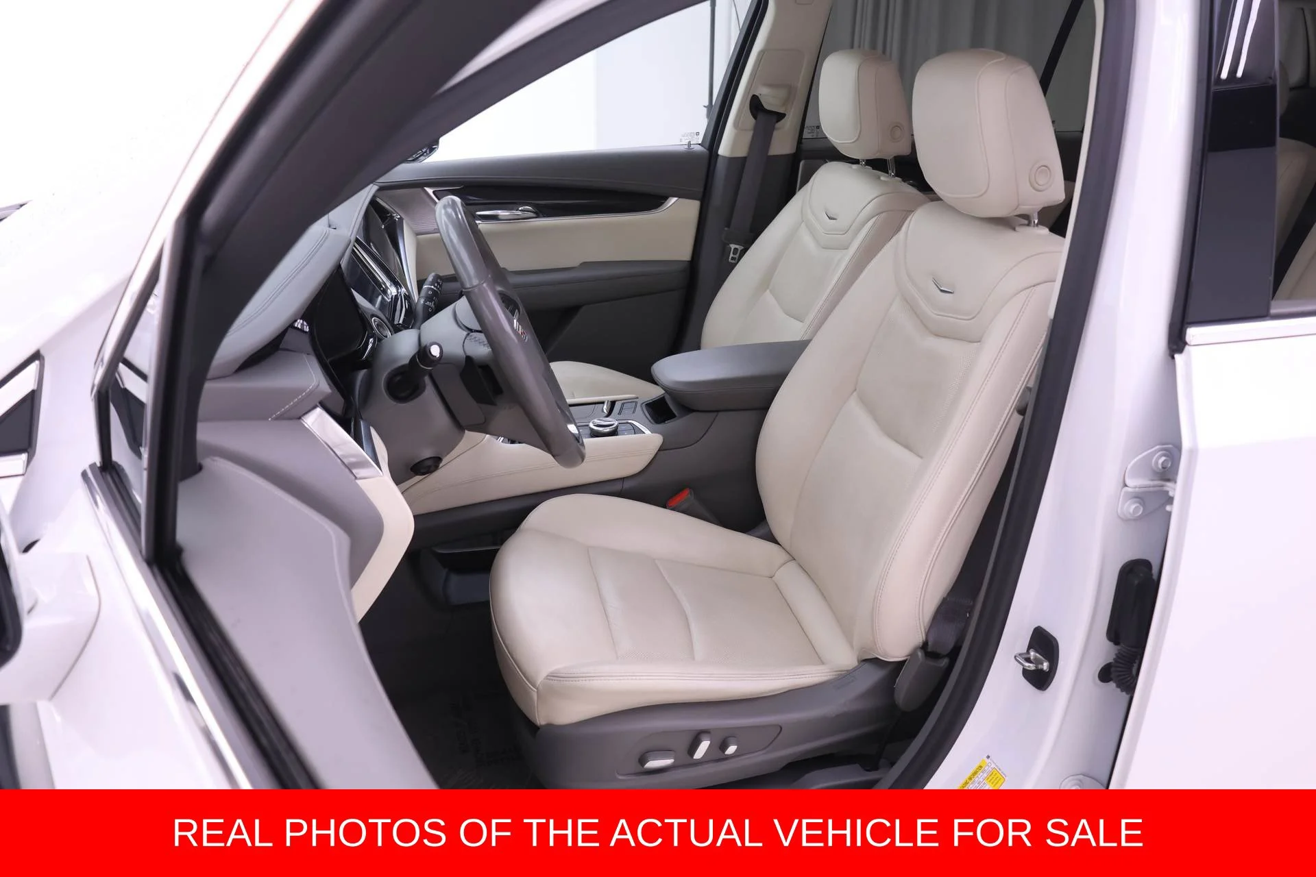 Used 2021 White Cadillac Premium Luxury image 4