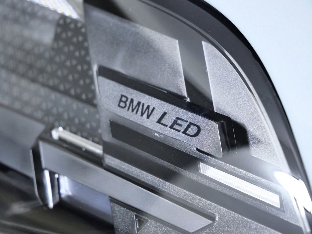 Used 2026 Brooklyn Grey Metallic BMW xDrive50e image 5