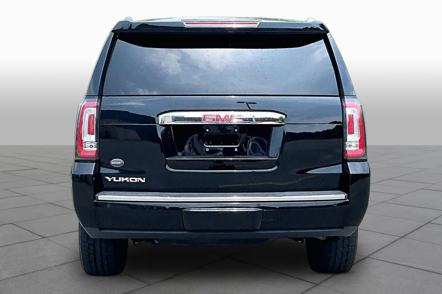 Used 2019 Onyx Black GMC Denali image 5