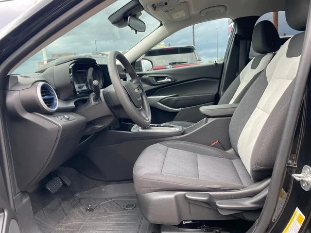 Used 2024 Black Chevrolet LS image 19