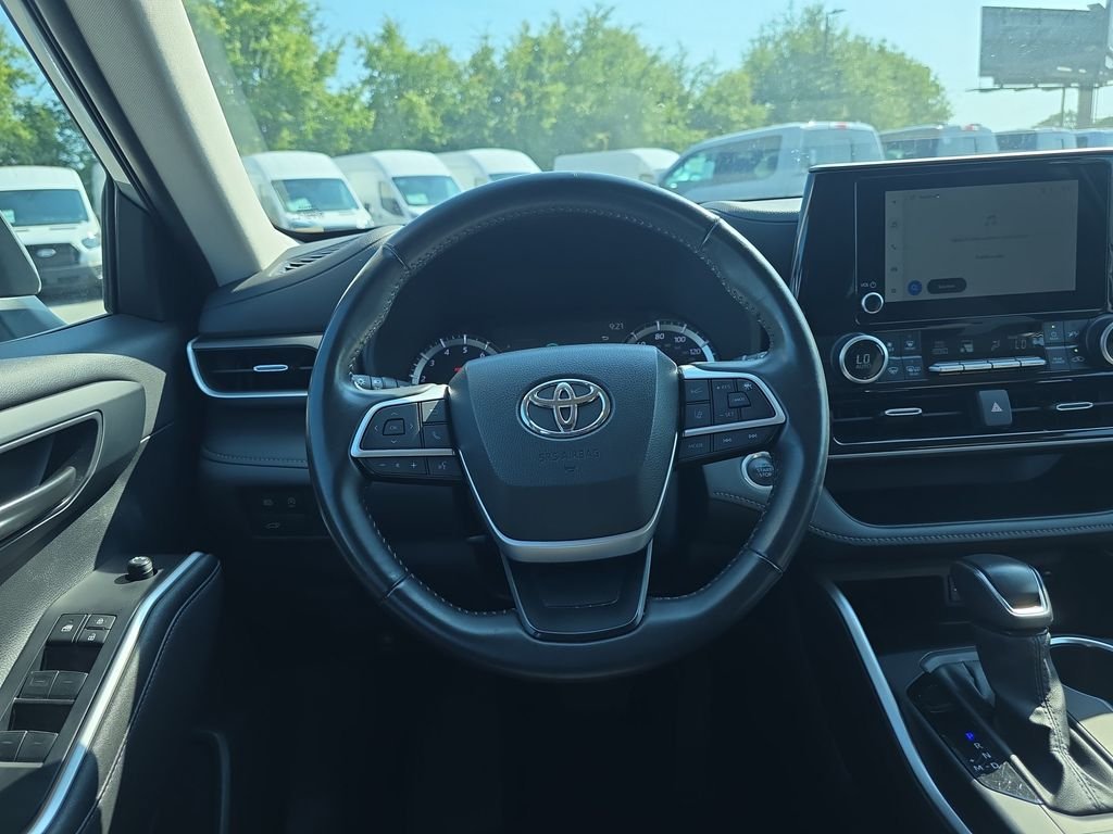 Used 2024 Silver Toyota LE image 17