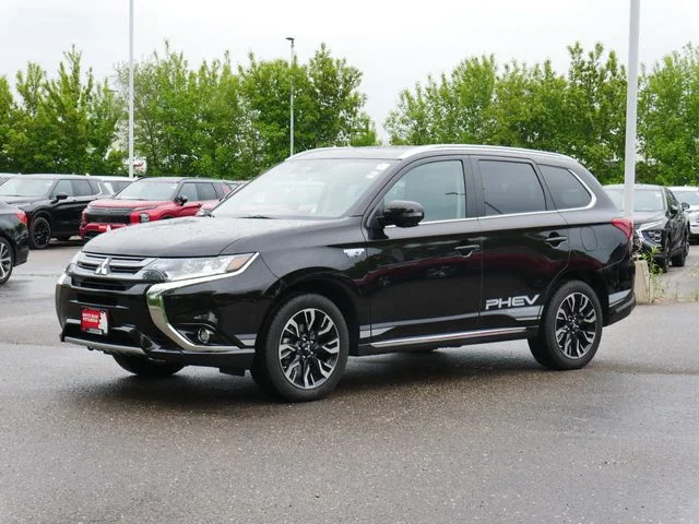 Used 2018 Mitsubishi Outlander GT with VIN JA4J24A53JZ050141 for sale in White Bear Lake, Minnesota