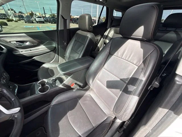 Used 2019 White GMC SLT image 24