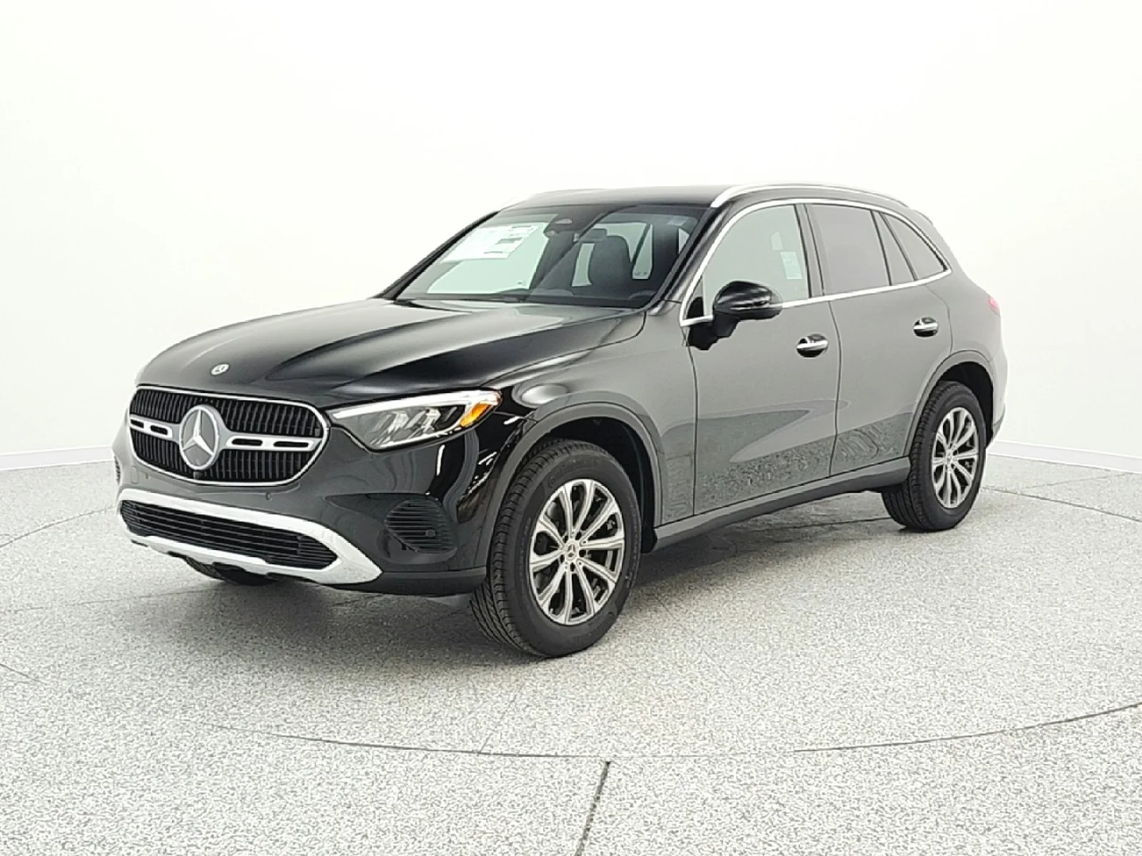 2026 Mercedes-Benz GLC