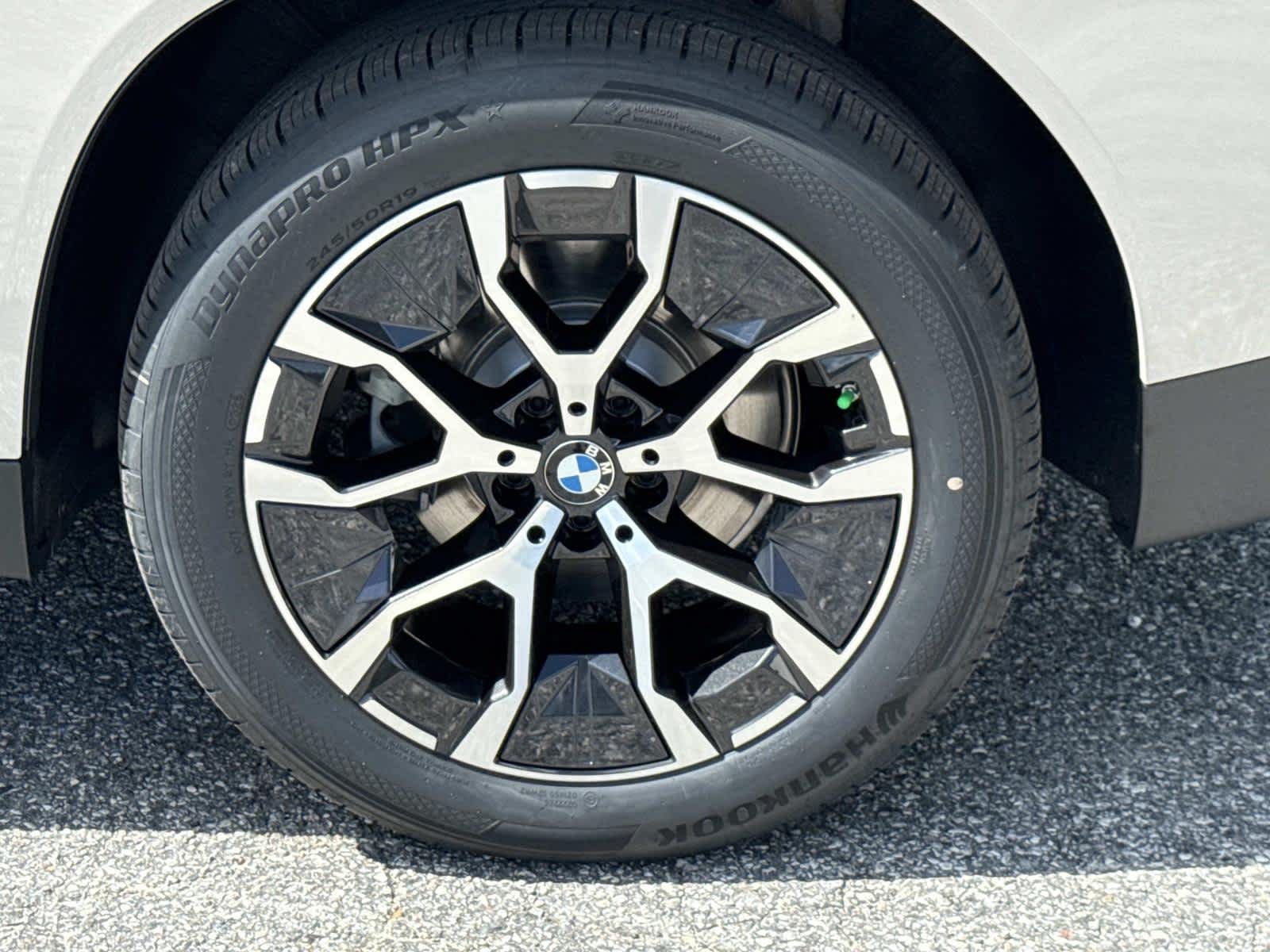 New 2026 Dune Grey Metallic BMW 30 xDrive image 12
