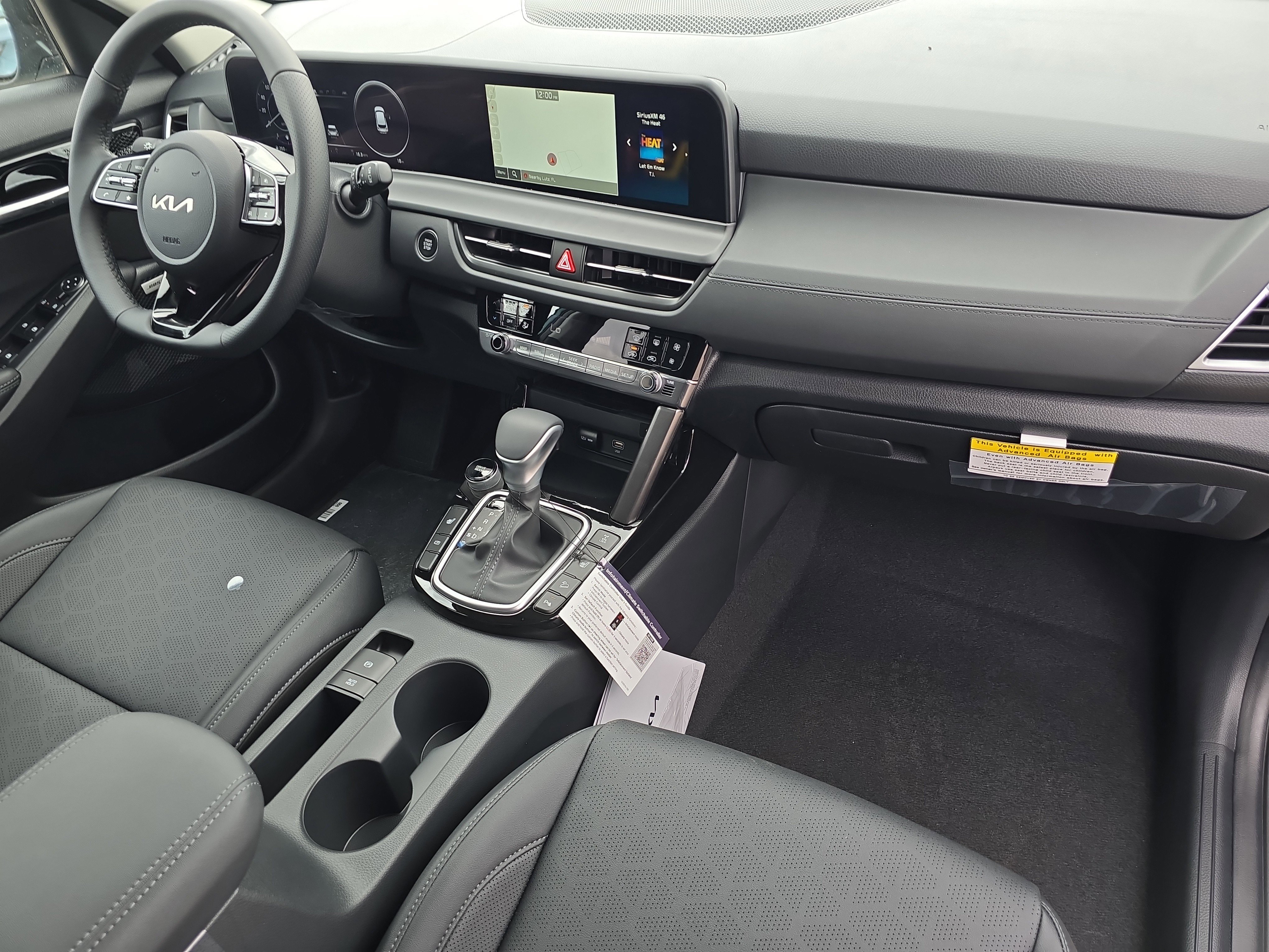 New 2026 Pluton Blue / Black Roof Kia SX image 12