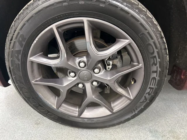 Used 2020 Red Jeep Limited X image 28