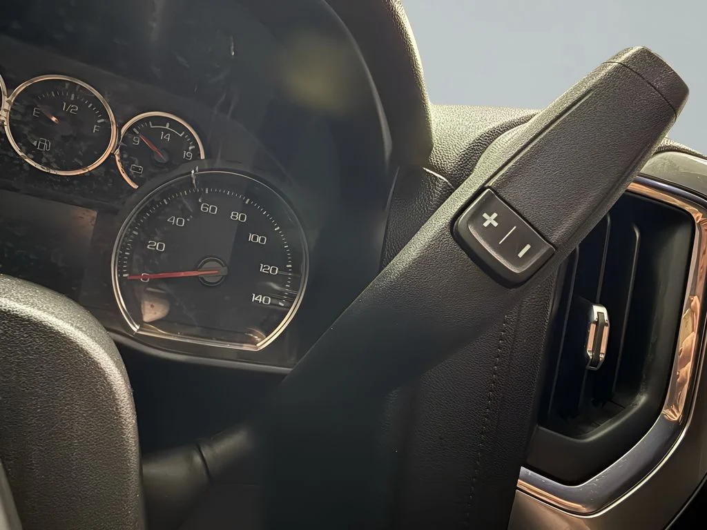 Used 2021 White Chevrolet LT image 16