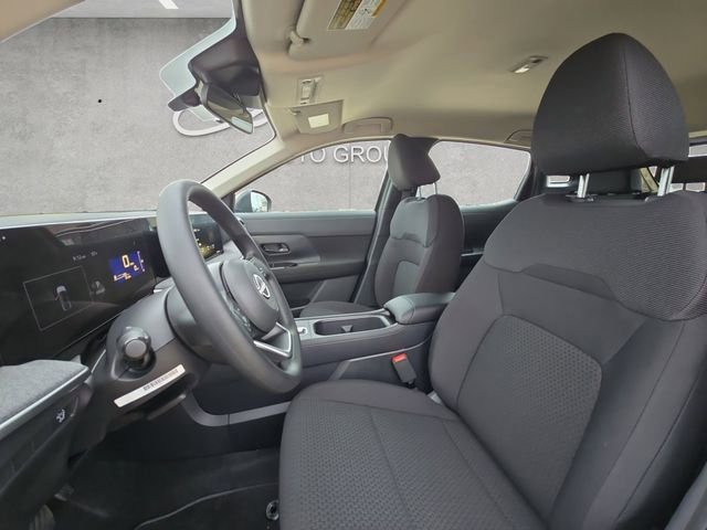 Used 2026 Brown Nissan S image 19