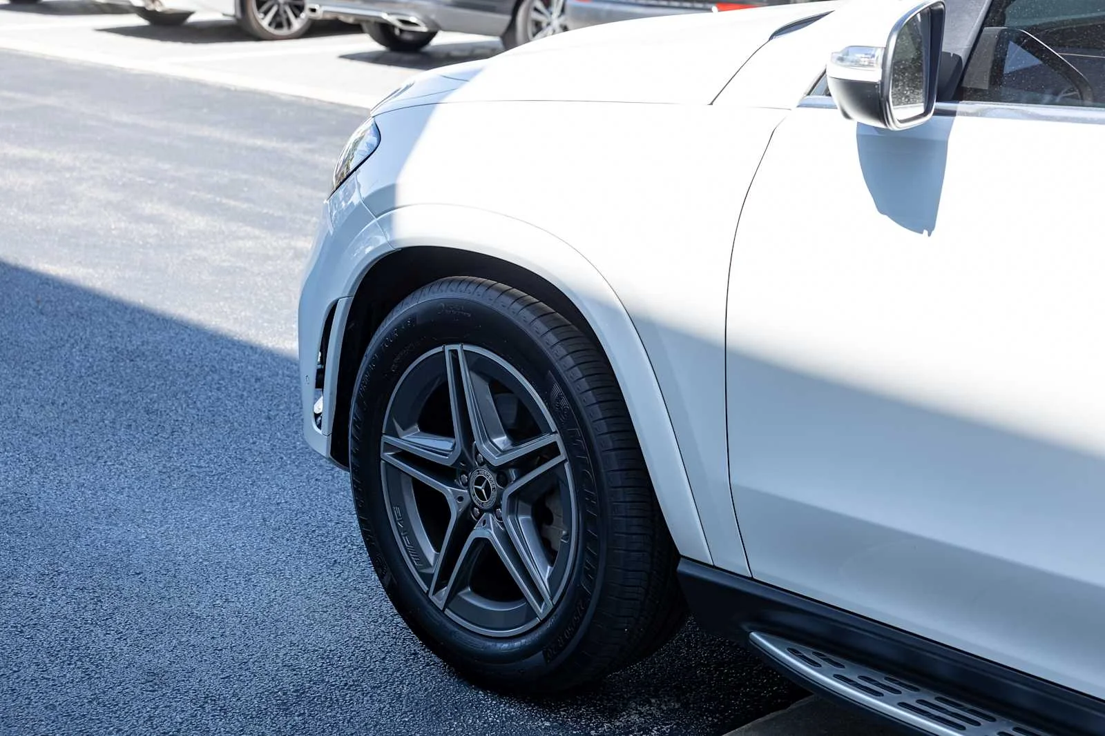 Used 2022 Polar White Mercedes-Benz GLE 350 image 30