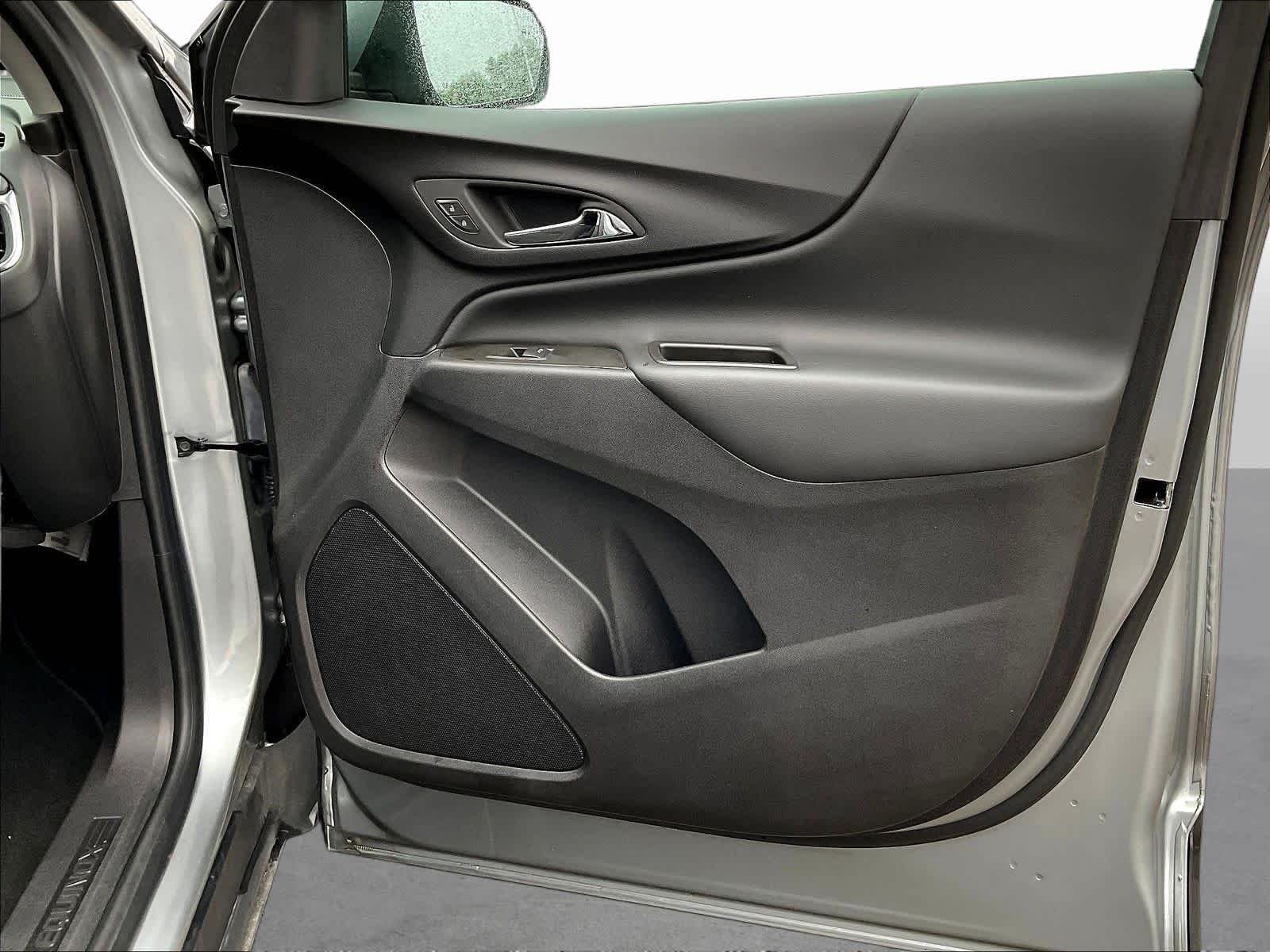 2024 Chevrolet Equinox LT - Photo 29