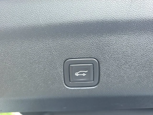 Used 2024 White Chevrolet RST image 15