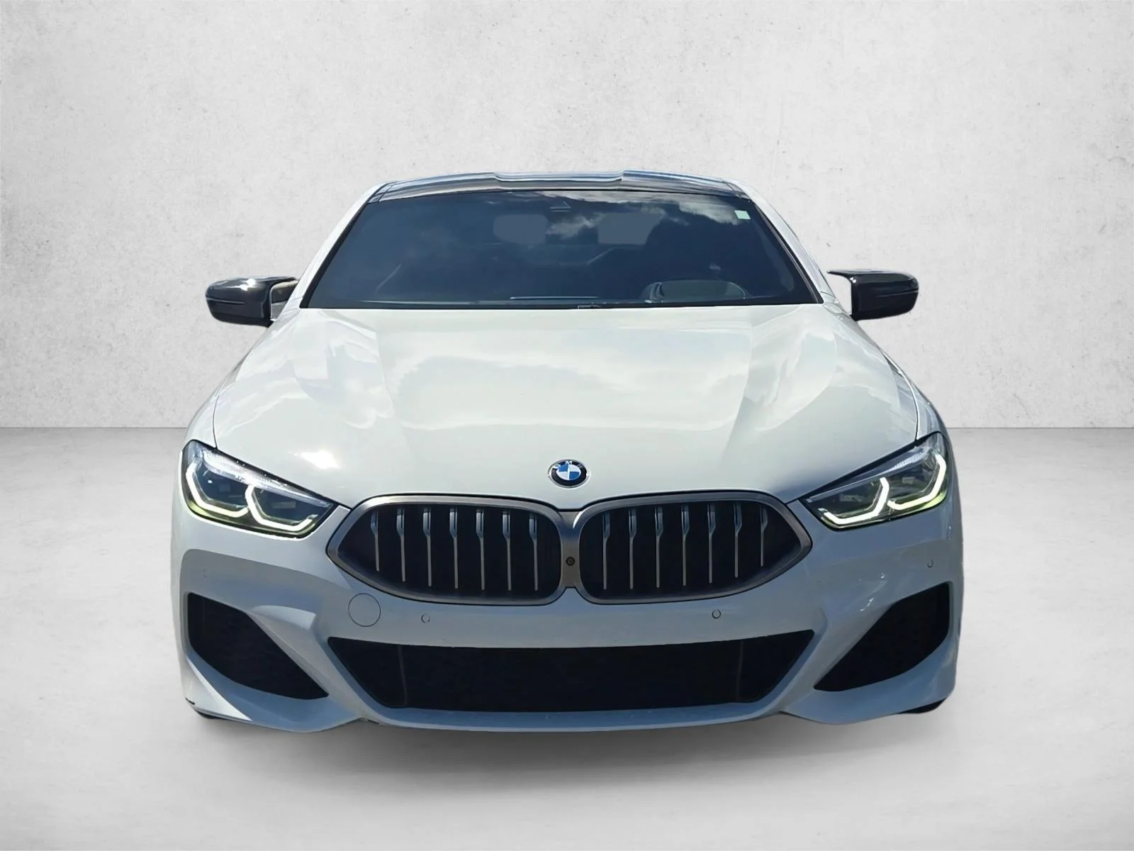 Used 2019 Alpine White BMW M850i xDrive image 2