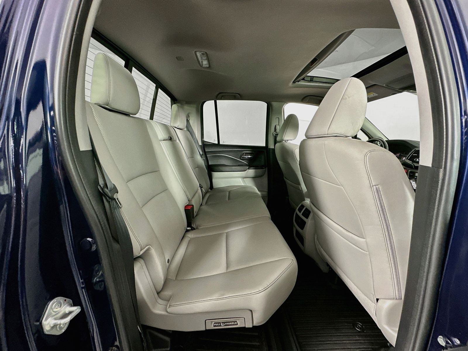 Used 2023 Obsidian Blue Pearl Honda RTL-E image 28
